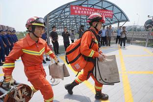 官方：浙江队与高迪、孙正傲、阿布完成续约